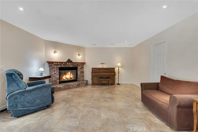 $949,000 | 2146 North Brower Street, Simi Valley, CA 93065