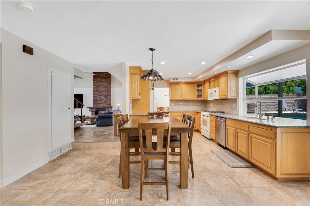 2146 North Brower Street Simi Valley, CA 93065 - Photo 22 of 51