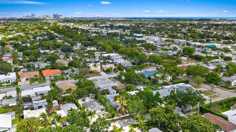 $699,900 | 717 Macy Street, West Palm Beach, FL 33405