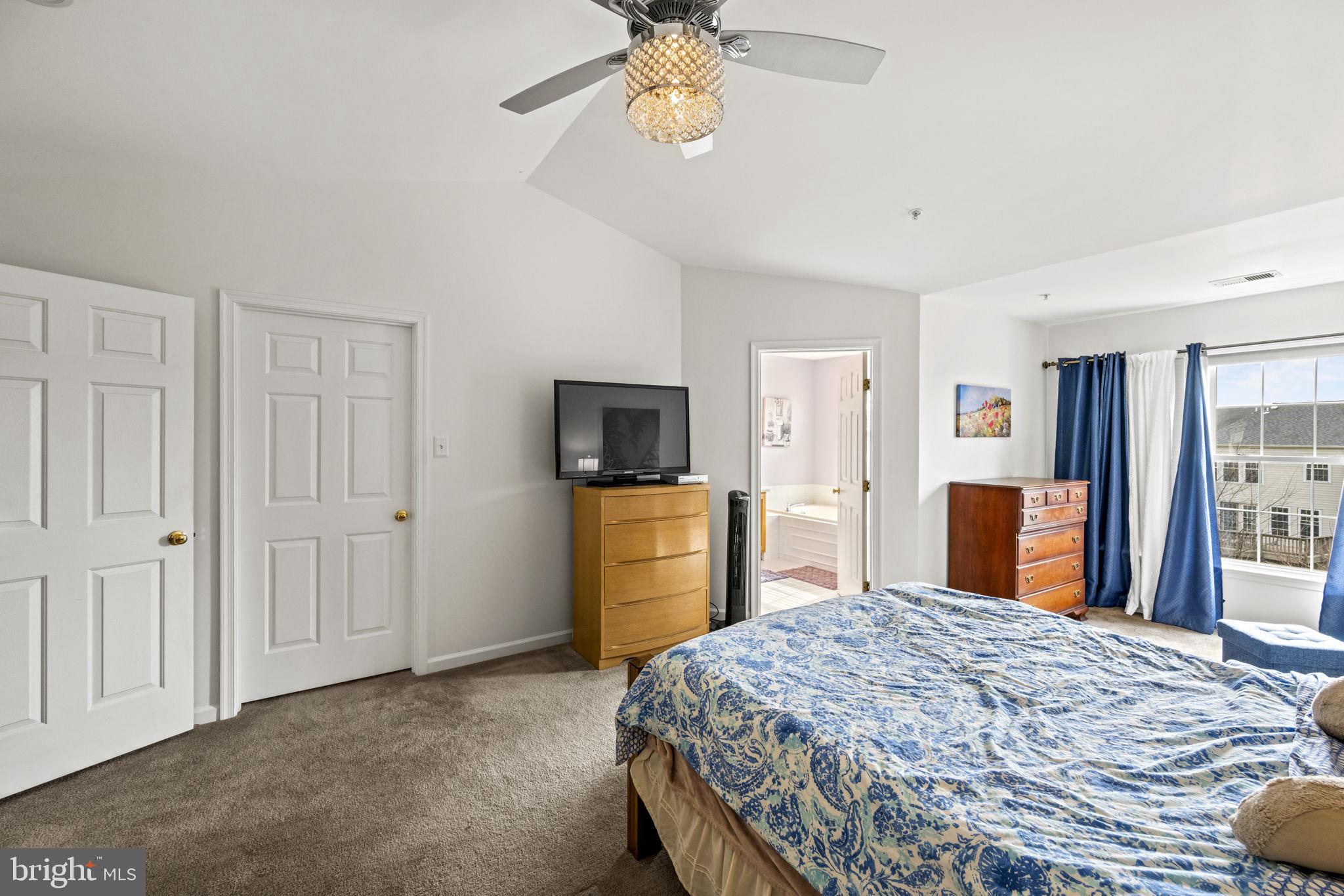 4616 Ripley Manor Terrace Olney, MD 20832 - Photo 24 of 39 Gallery Image 24