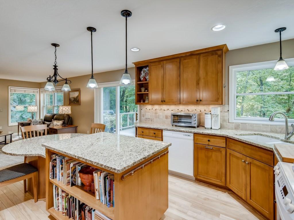 5910 Covington Road Shorewood, MN 55331 - Photo 9 of 30 Gallery Image 9