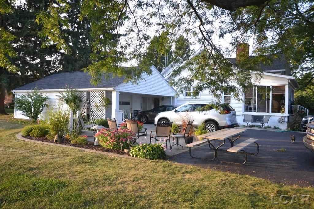 5307 South Custer Road Monroe, MI 48161 - Photo 33 of 43 50024507-32.JPG