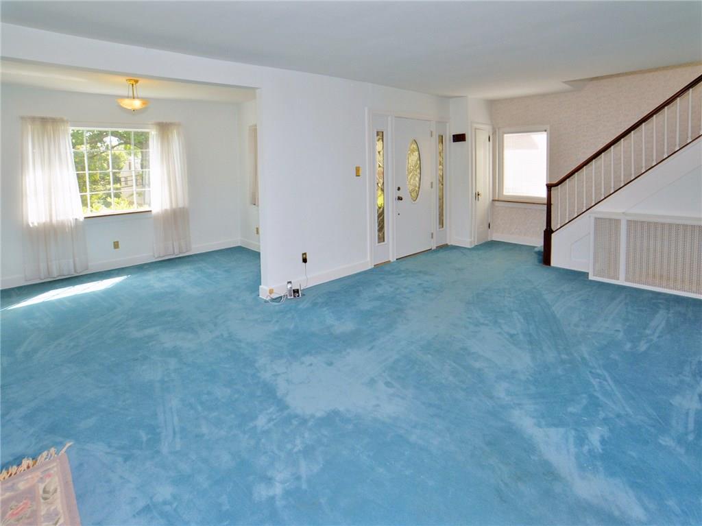 141 Ritzland Road Pittsburgh, PA 15235 - Photo 7 of 23 Gallery Image 7