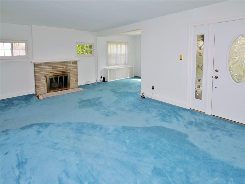 141 Ritzland Road Pittsburgh, PA 15235 - Photo 8 of 23 Gallery Image 8