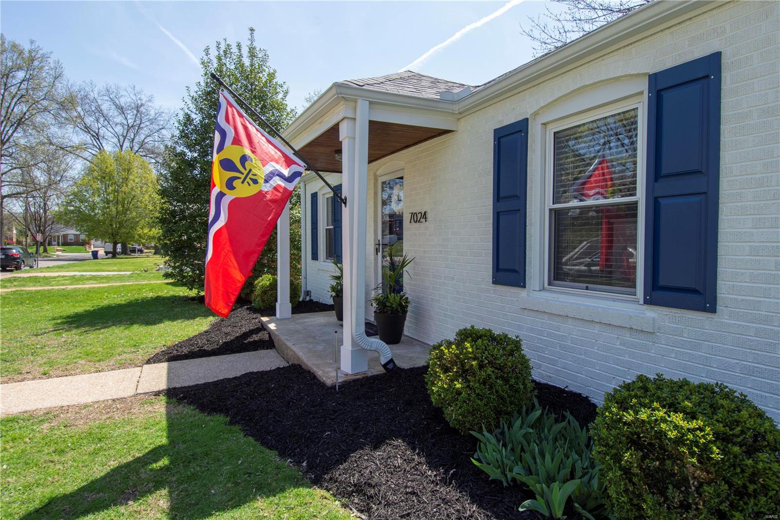 7024 Rhodes Avenue St. Louis, MO 63123 - Photo 7 of 42 Gallery Image 7