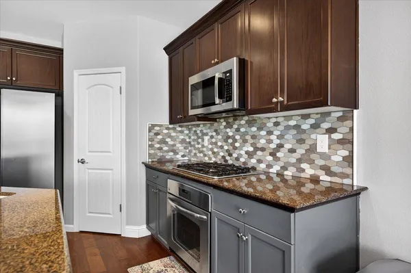 $489,000 | 1776 North Mcpherson Lane, Clovis, CA 93619