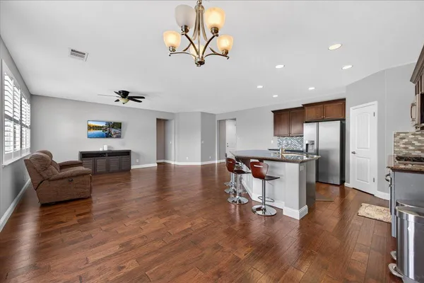 $489,000 | 1776 North Mcpherson Lane, Clovis, CA 93619
