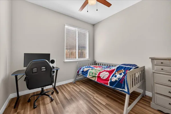 $489,000 | 1776 North Mcpherson Lane, Clovis, CA 93619