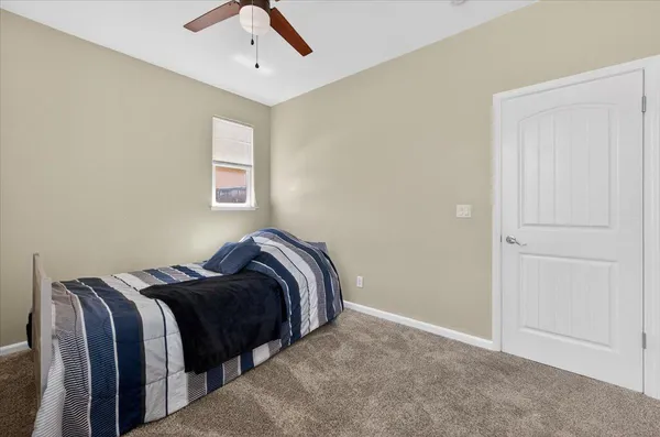 $489,000 | 1776 North Mcpherson Lane, Clovis, CA 93619