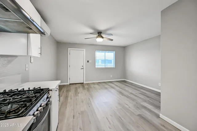 $995 | 3025 North 32nd Street, Unit 53, Phoenix, AZ 85018