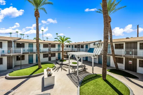 $879 | 3025 North 32nd Street, Unit 53, Phoenix, AZ 85018