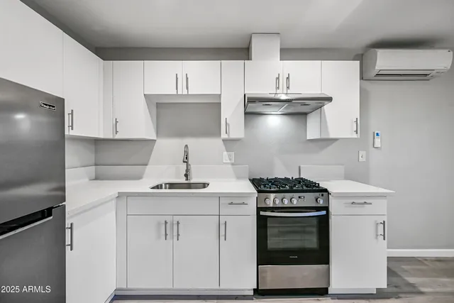 $995 | 3025 North 32nd Street, Unit 53, Phoenix, AZ 85018