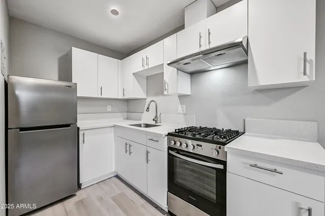 $995 | 3025 North 32nd Street, Unit 53, Phoenix, AZ 85018