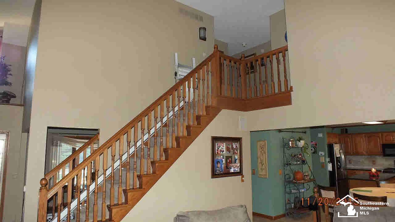 8725 Summerfield Road Lambertville, MI 48144 - Photo 17 of 23 2nd Floor stairs