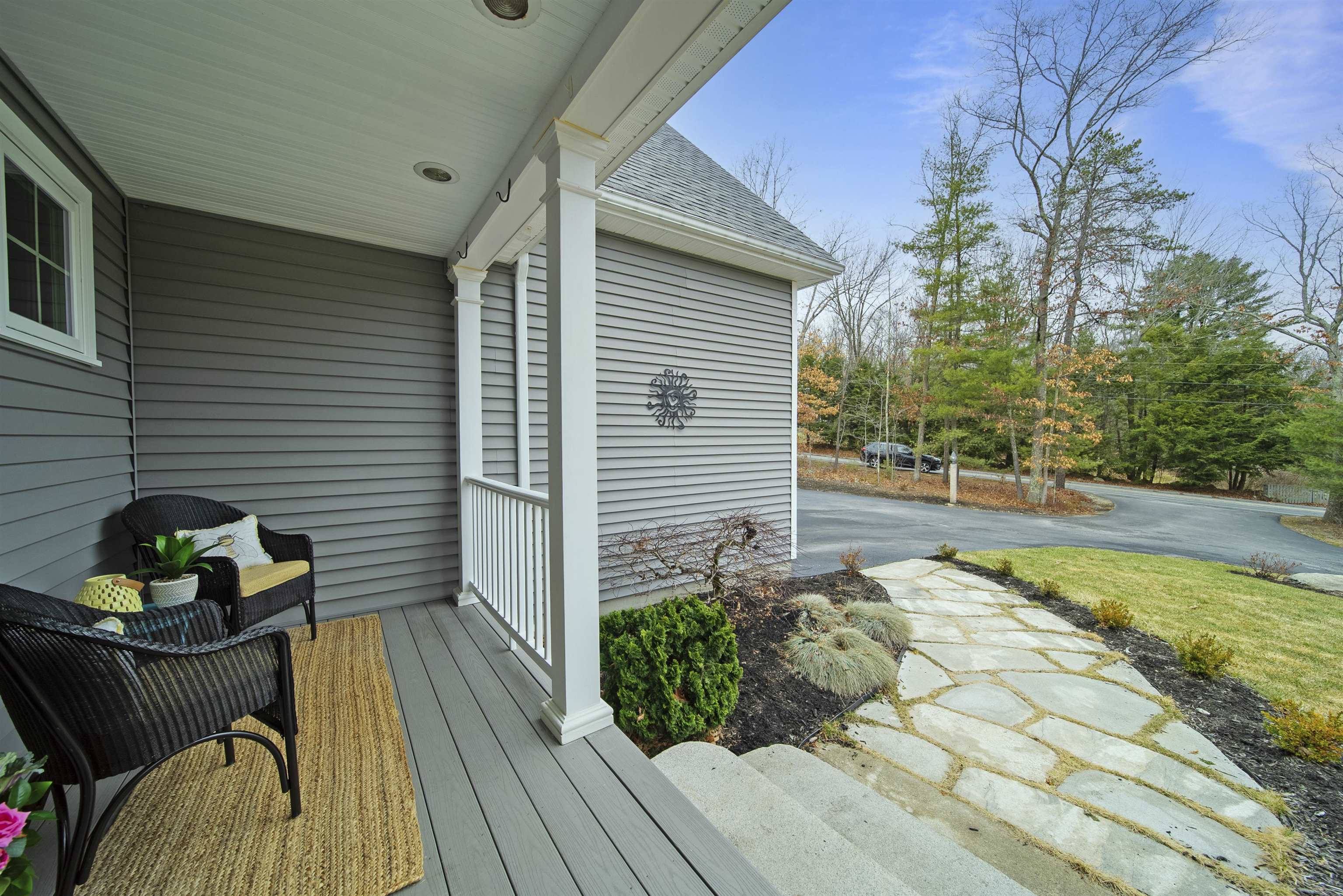 10 Prescott Heights Road Hooksett, NH 03106 - Photo 3 of 59