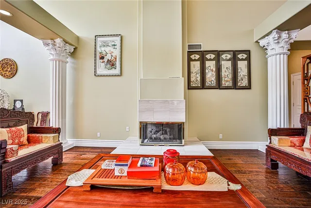 $2,480,000 | 2300 Glenbrook Way, Las Vegas, NV 89117