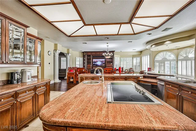 $2,480,000 | 2300 Glenbrook Way, Las Vegas, NV 89117