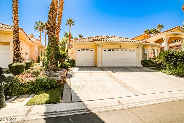 $2,480,000 | 2300 Glenbrook Way, Las Vegas, NV 89117