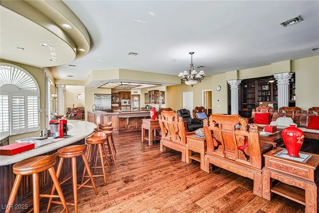 $2,480,000 | 2300 Glenbrook Way, Las Vegas, NV 89117