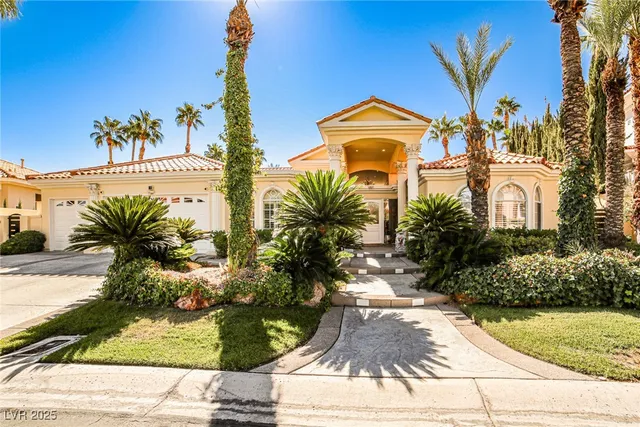 $2,480,000 | 2300 Glenbrook Way, Las Vegas, NV 89117