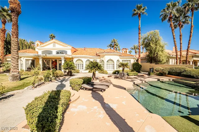 $2,480,000 | 2300 Glenbrook Way, Las Vegas, NV 89117