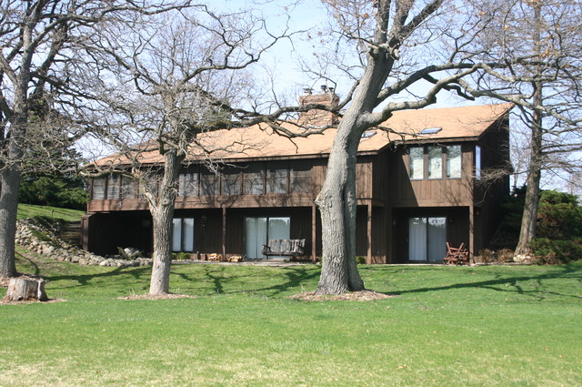 18116 Lincoln Road Harvard, IL 60033 - Photo 2 of 15