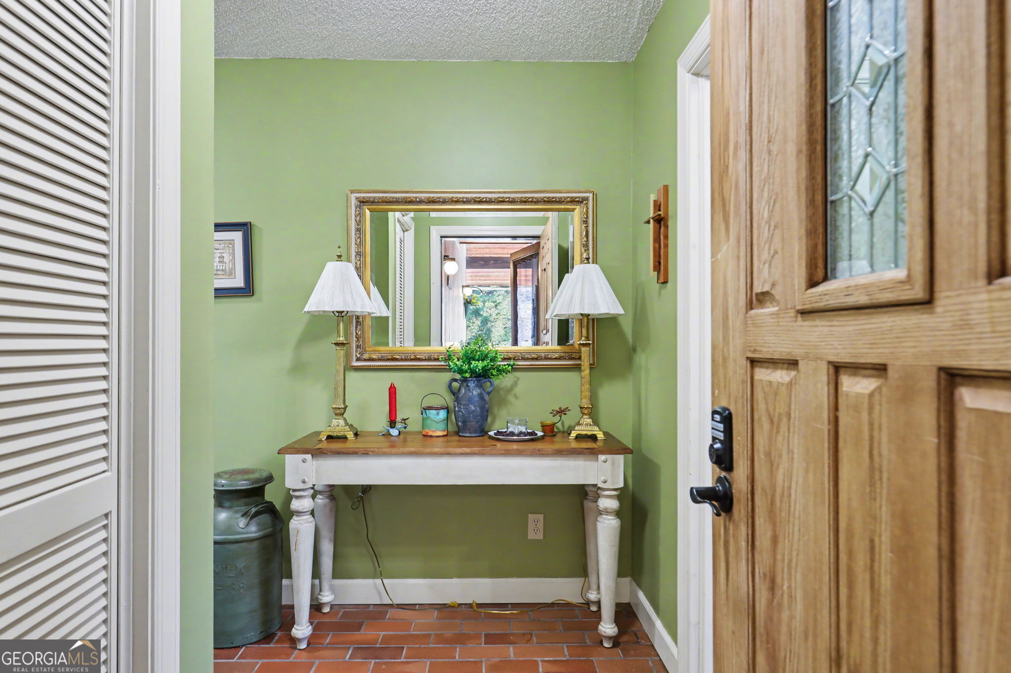62 Sunvalley Circle, Unit 7006 Dillard, GA 30537 - Photo 5 of 55 a bathroom with a sink and a mirror