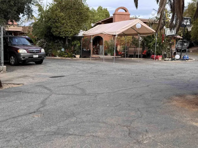 $862,500 | 1708 East Mission Road, Fallbrook, CA 92028