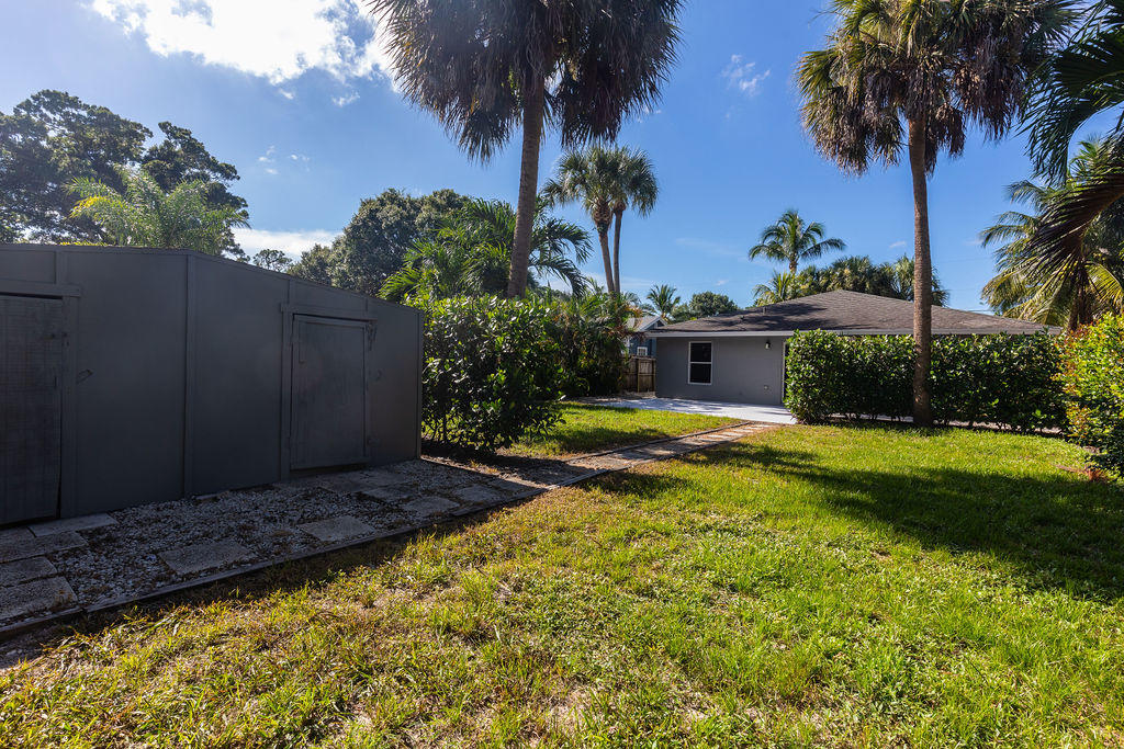 6906 4th Street Jupiter, FL 33458 - Photo 15 of 16 jupiter-18
