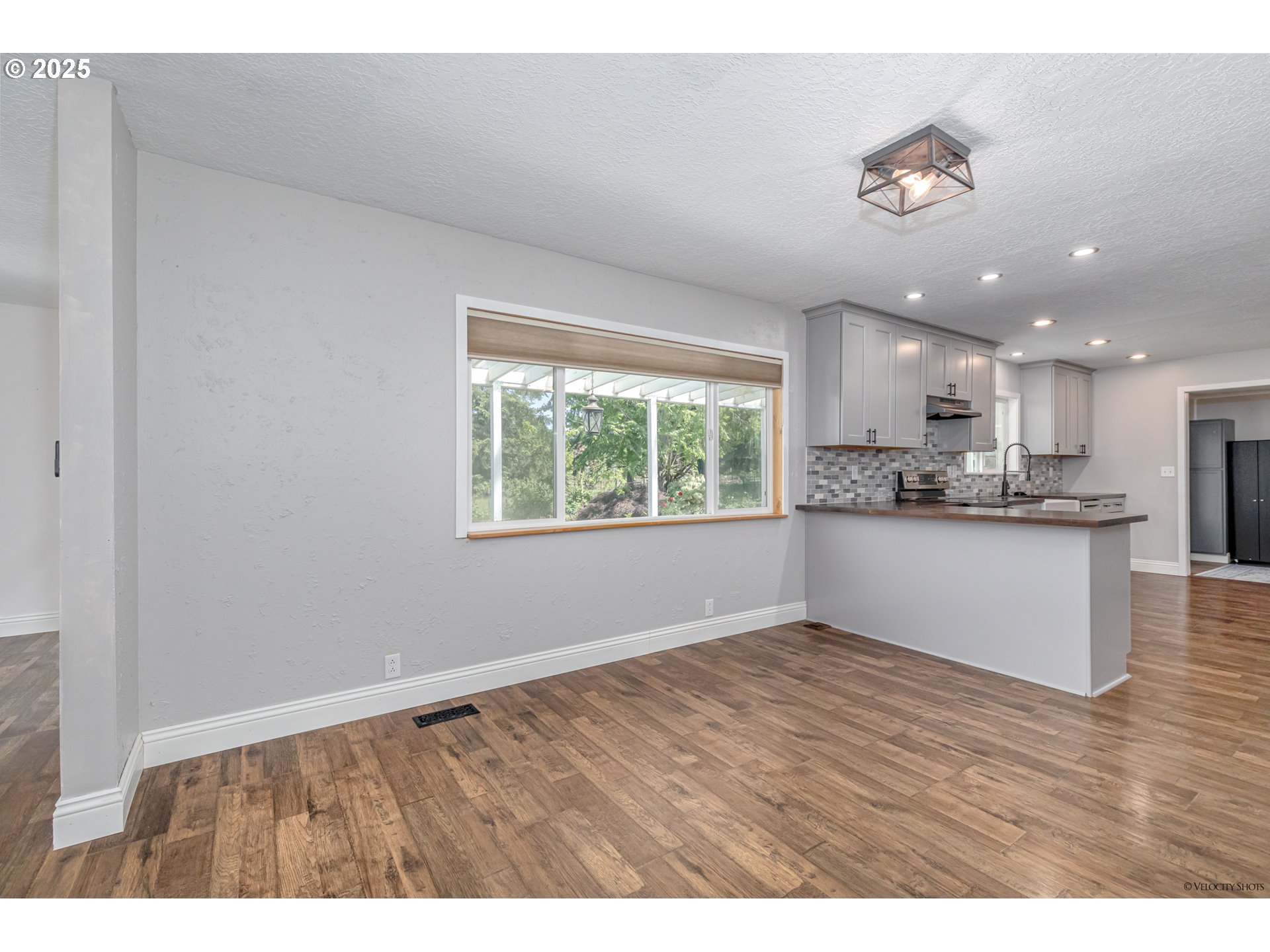 35538 Southeast Snuffin Road Estacada, OR 97023 - Photo 12 of 42