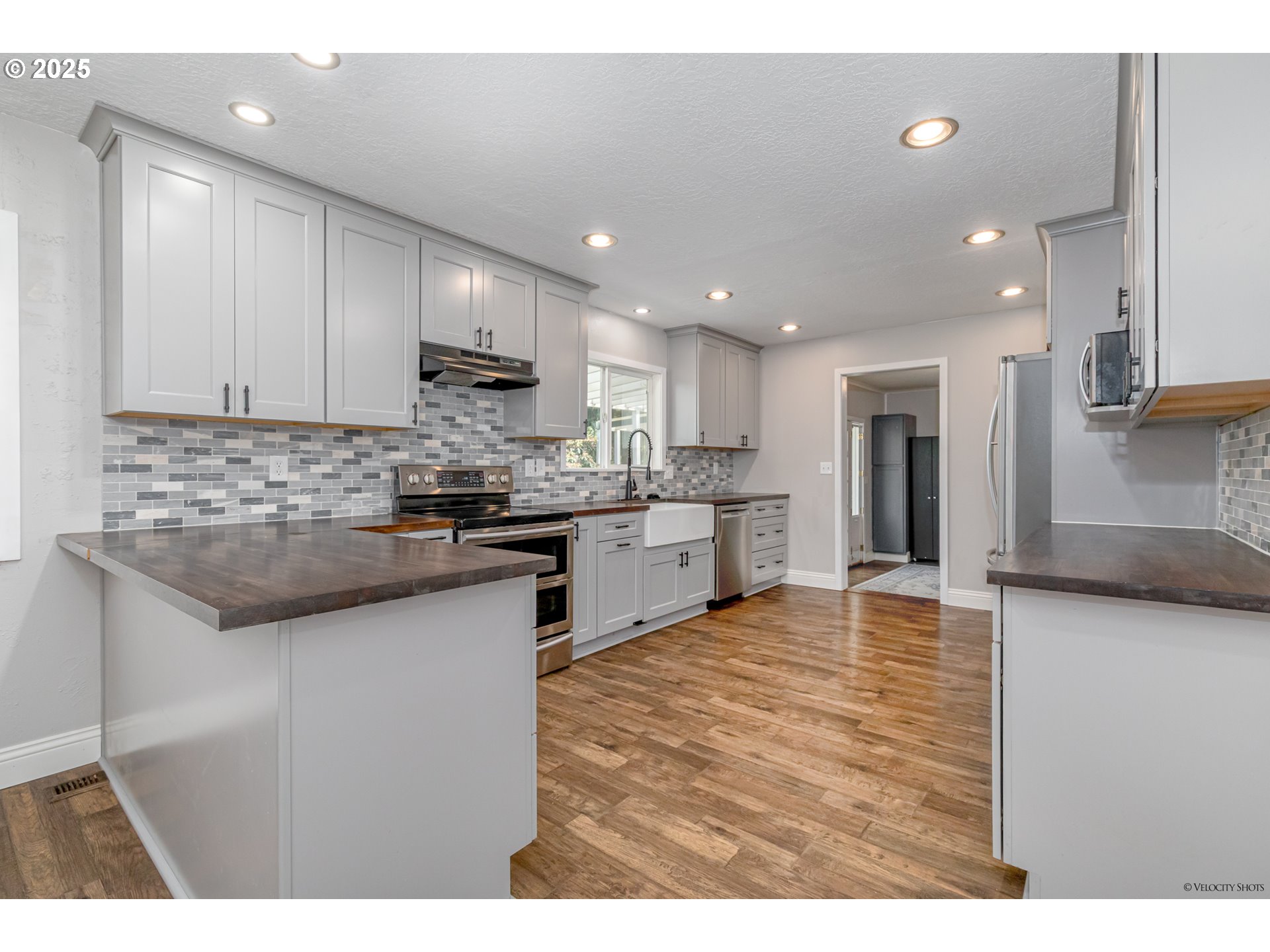 35538 Southeast Snuffin Road Estacada, OR 97023 - Photo 13 of 42