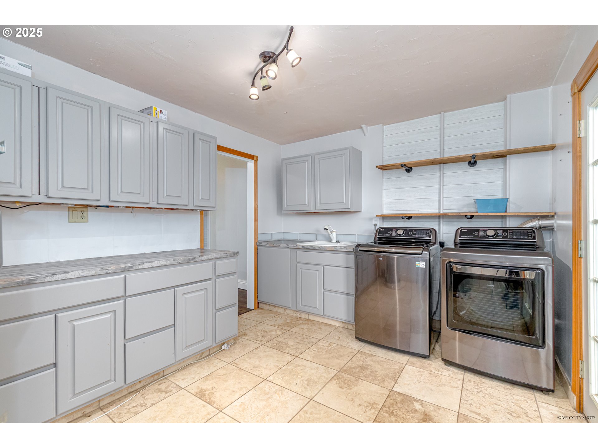 35538 Southeast Snuffin Road Estacada, OR 97023 - Photo 31 of 42