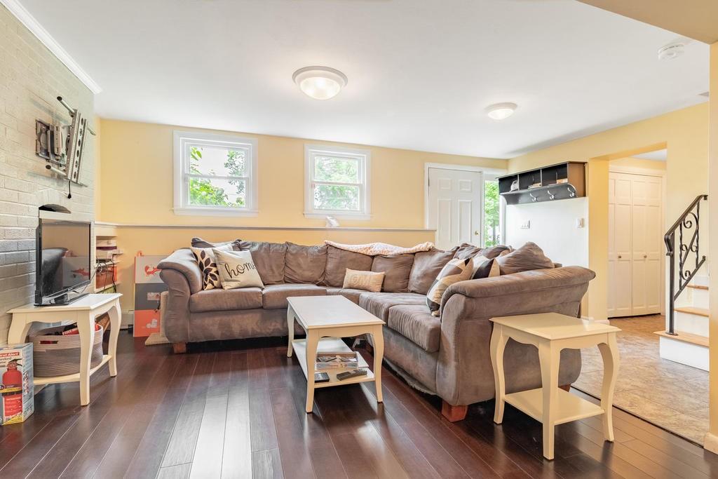 2 Richardson Road Burlington, MA 01803 - Photo 23 of 30 Gallery Image 23