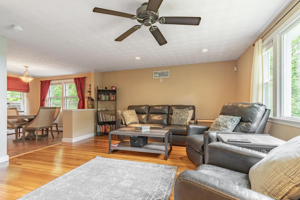 2 Richardson Road Burlington, MA 01803 - Photo 7 of 30 Gallery Image 7