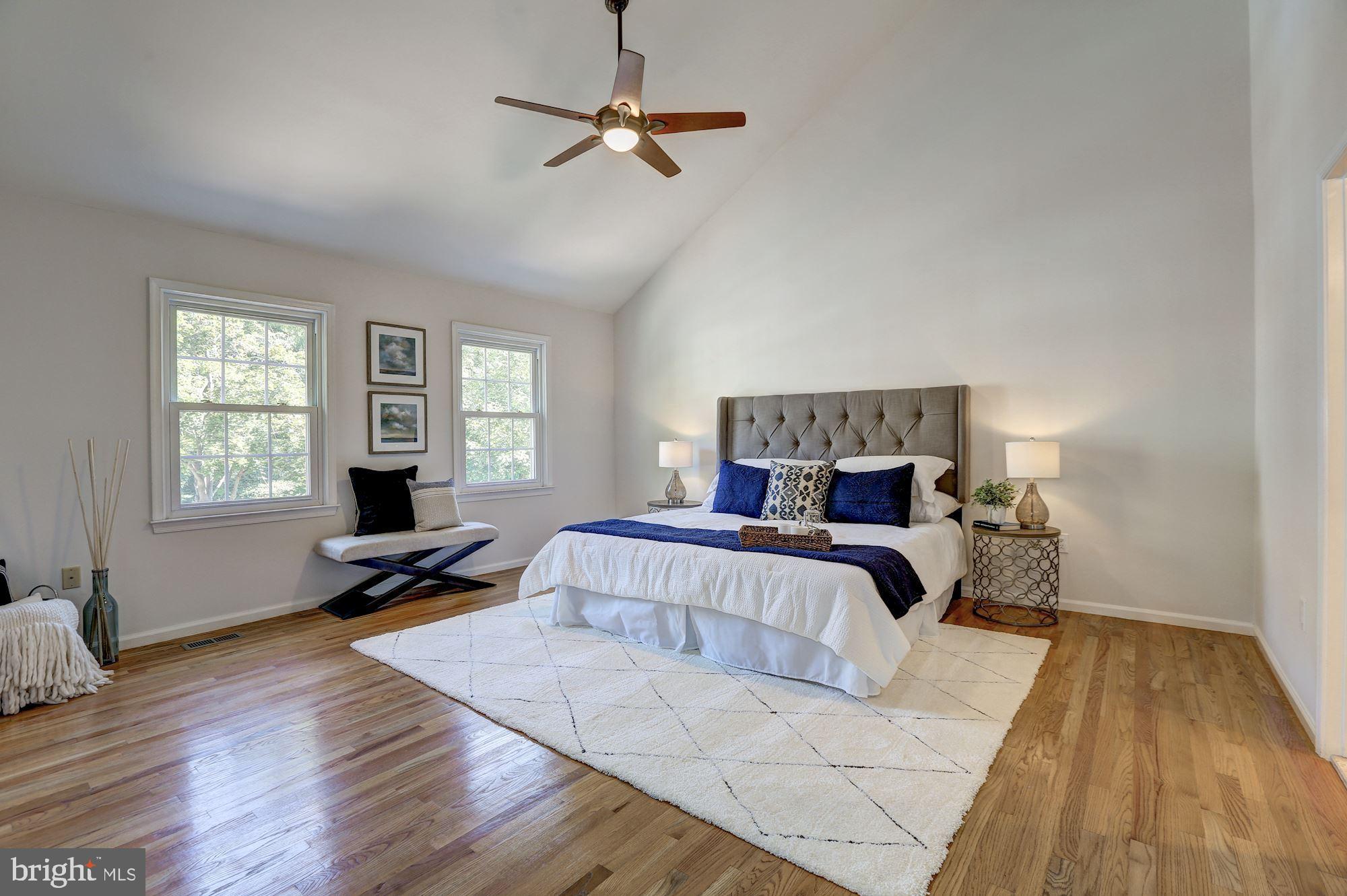8316 Rising Ridge Way Bethesda, MD 20817 - Photo 21 of 45 Huge Master Bedroom