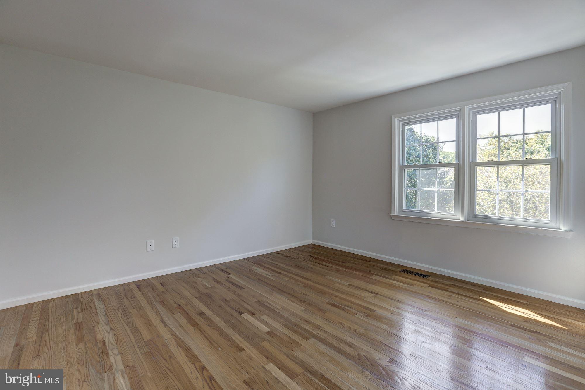 8316 Rising Ridge Way Bethesda, MD 20817 - Photo 30 of 45 Third Bedroom