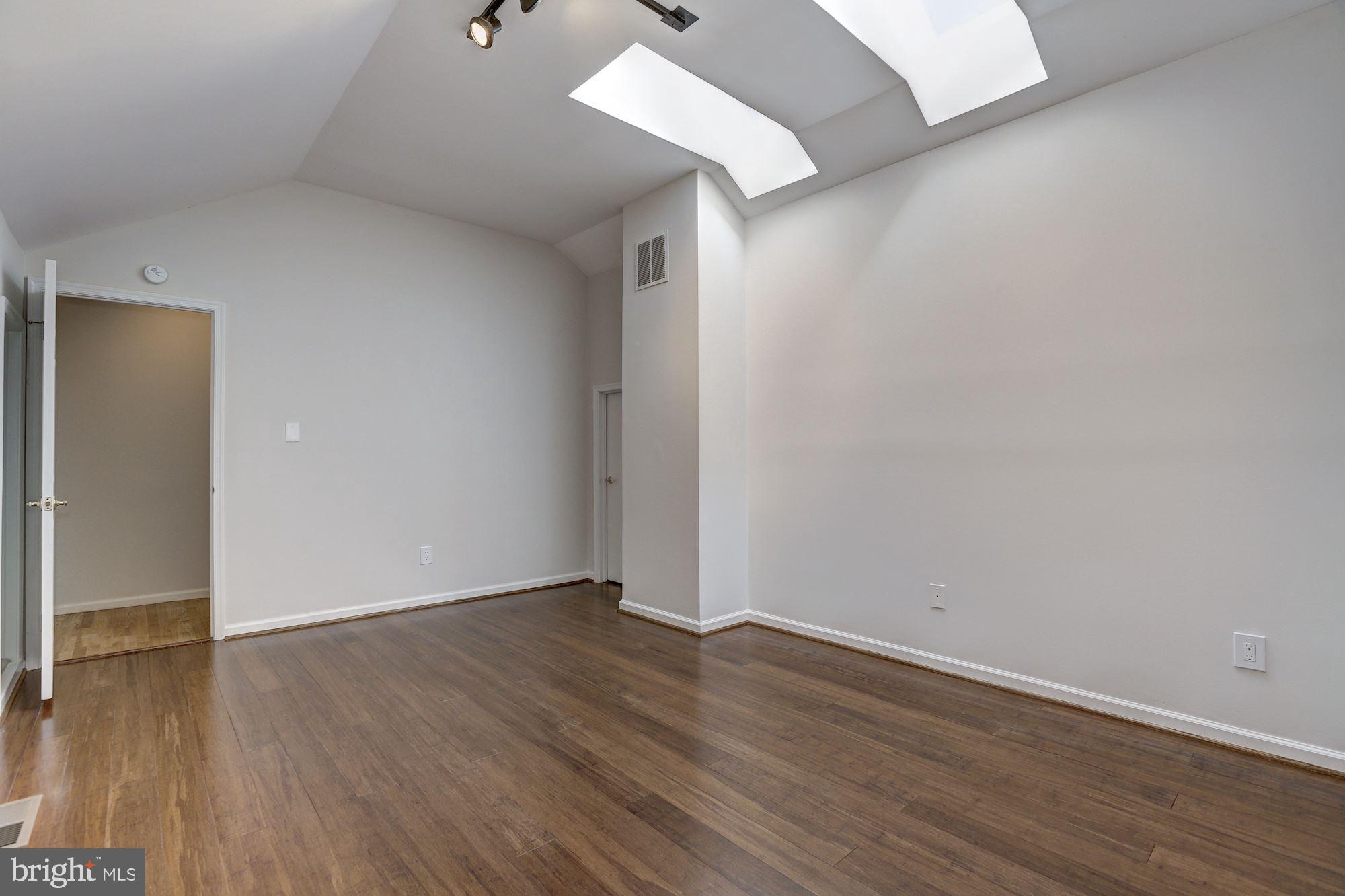 8316 Rising Ridge Way Bethesda, MD 20817 - Photo 33 of 45