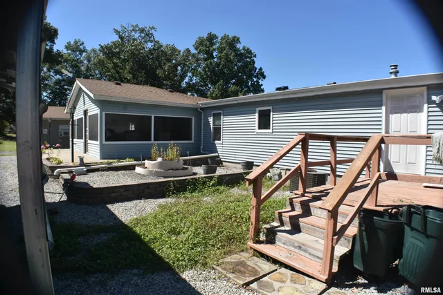 $210,000 | 2210 East Cleveland Street, West Frankfort, IL 62896