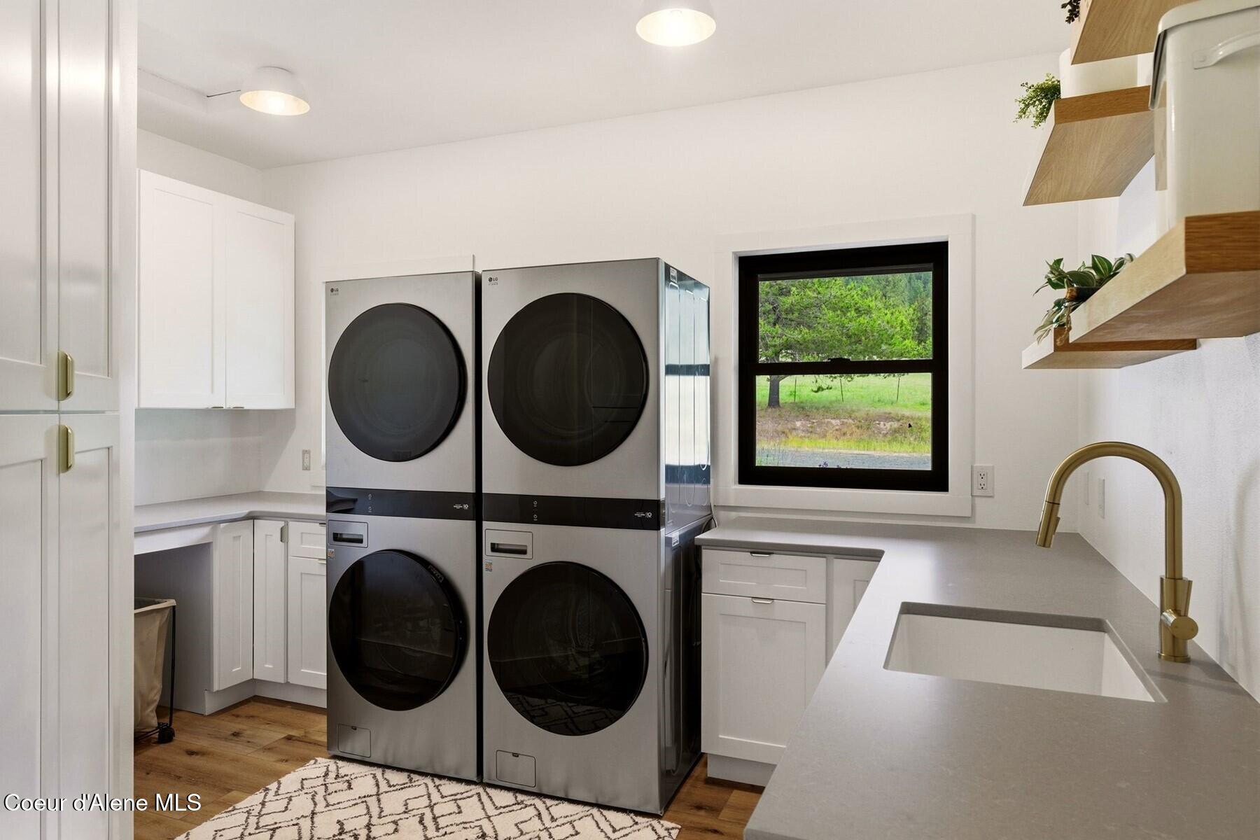 10988 West Thompson Road Coeur D'Alene, ID 83814 - Photo 31 of 71 The Ultimate Laundry Center