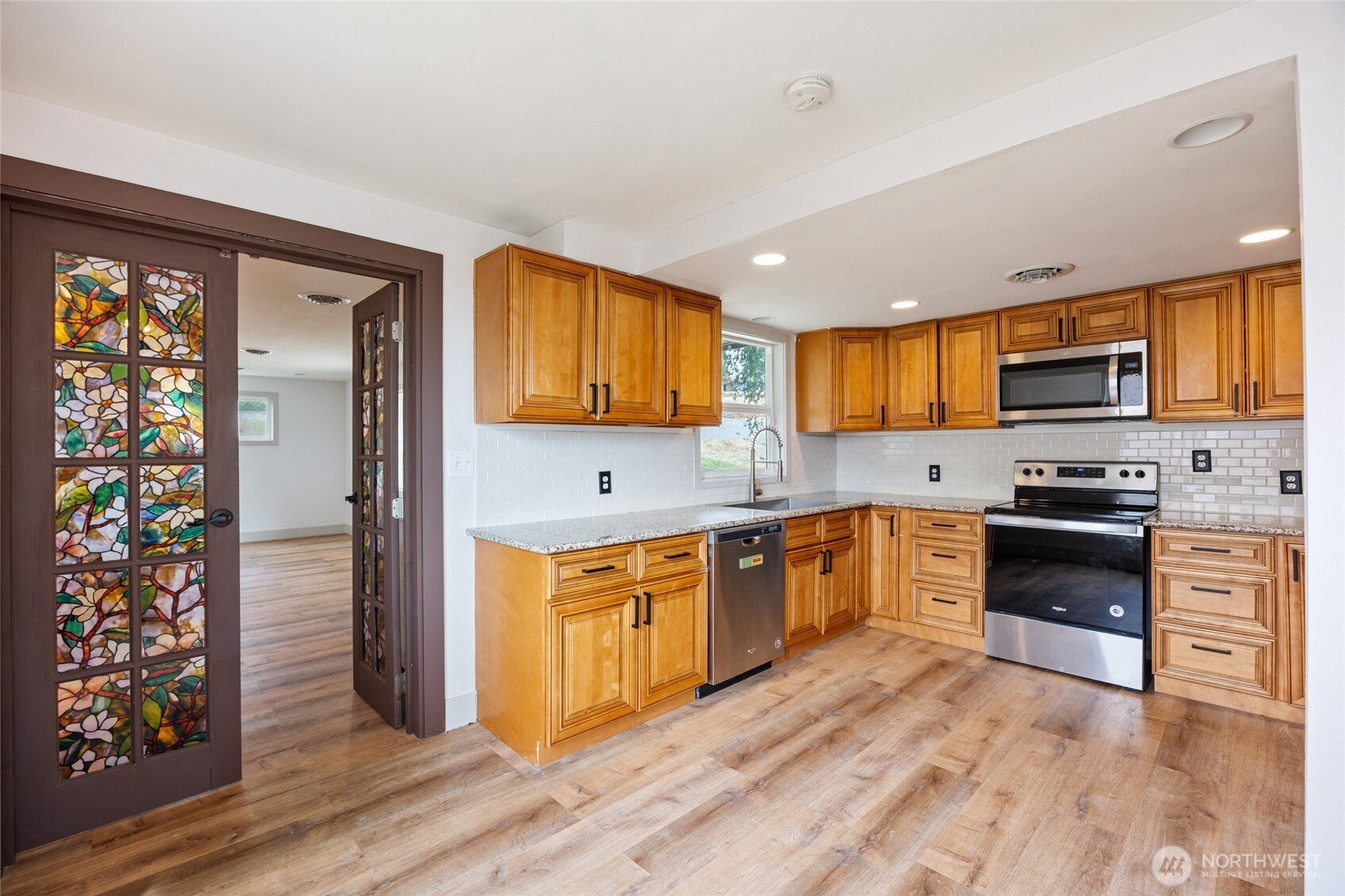 281 Patrick Road Ephrata, WA 98823 - Photo 5 of 35