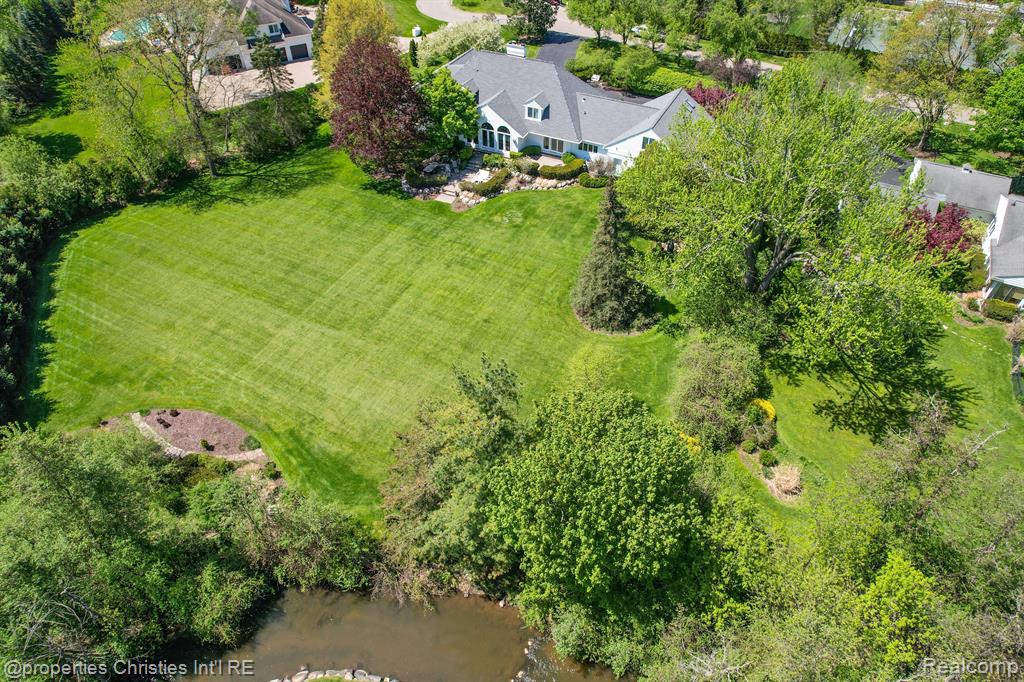 116 Endicott Road Bloomfield Hills, MI 48304 - Photo 5 of 77