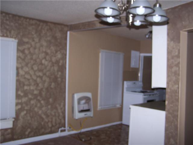 530 South Rhodes Street Pulaski, TN 38478 - Photo 3 of 8 Gallery Image 3