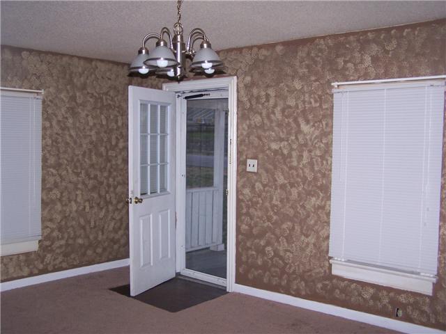 530 South Rhodes Street Pulaski, TN 38478 - Photo 8 of 8 Gallery Image 8