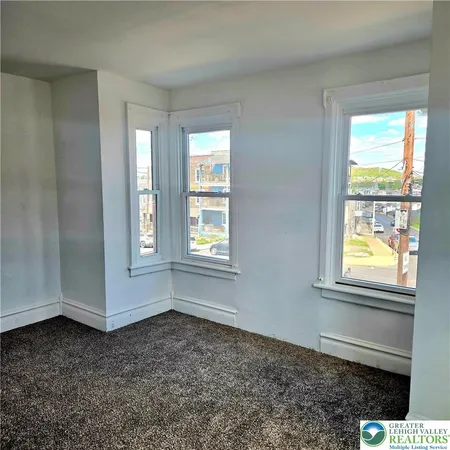 $389,000 | 784 South 8th Street, Allentown, PA 18103