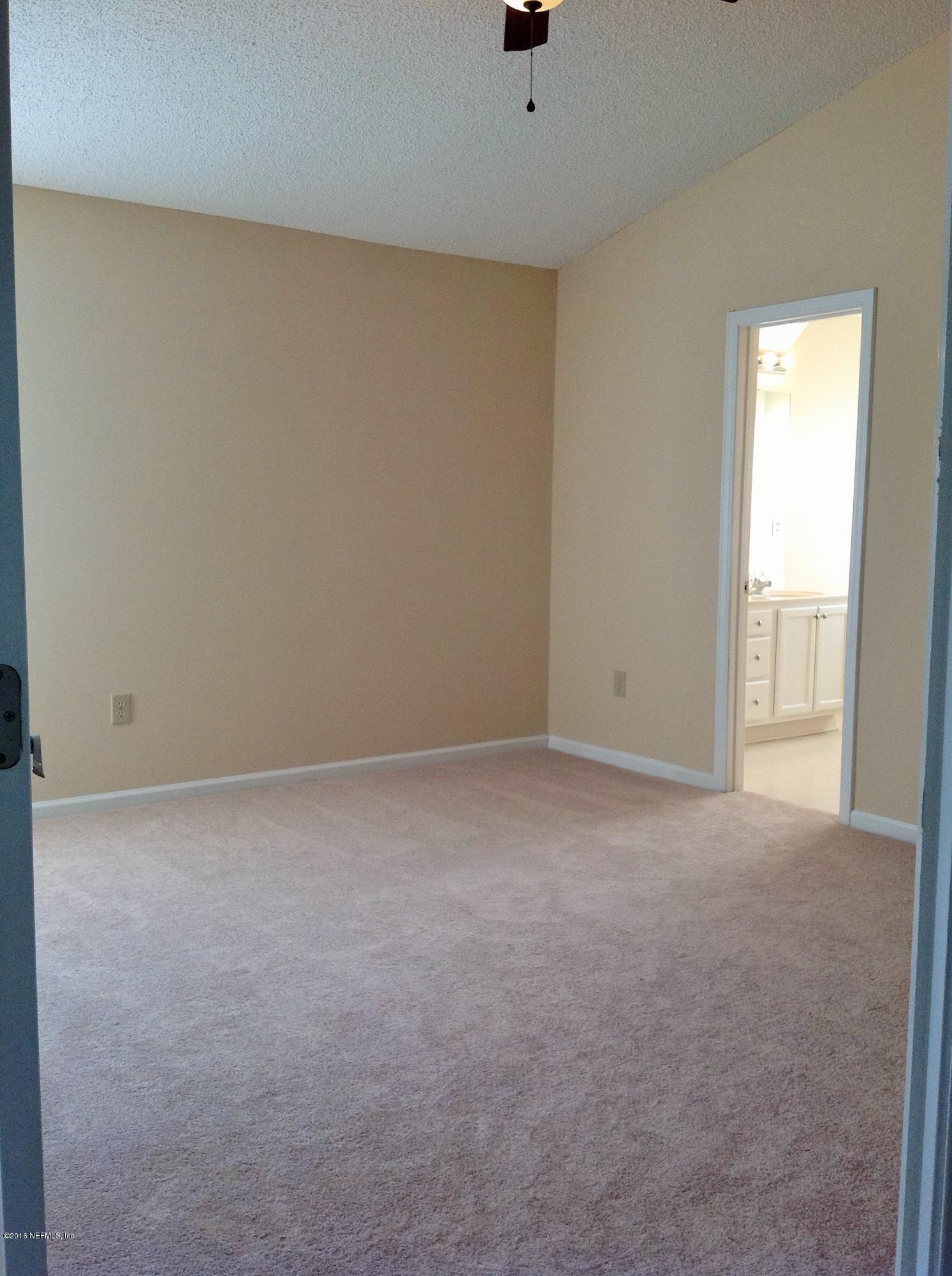 6890 Ridgeview Avenue Jacksonville, FL 32244 - Photo 8 of 26 IMG_4473
