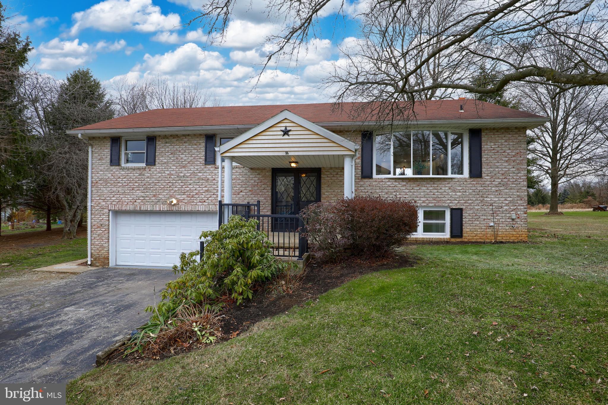 1065 Witmer Road York, PA 17406 - Photo 1 of 51 Gallery Image 1