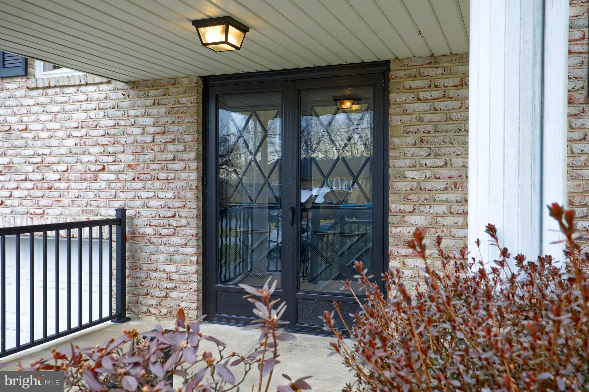 1065 Witmer Road York, PA 17406 - Photo 5 of 51 Gallery Image 5