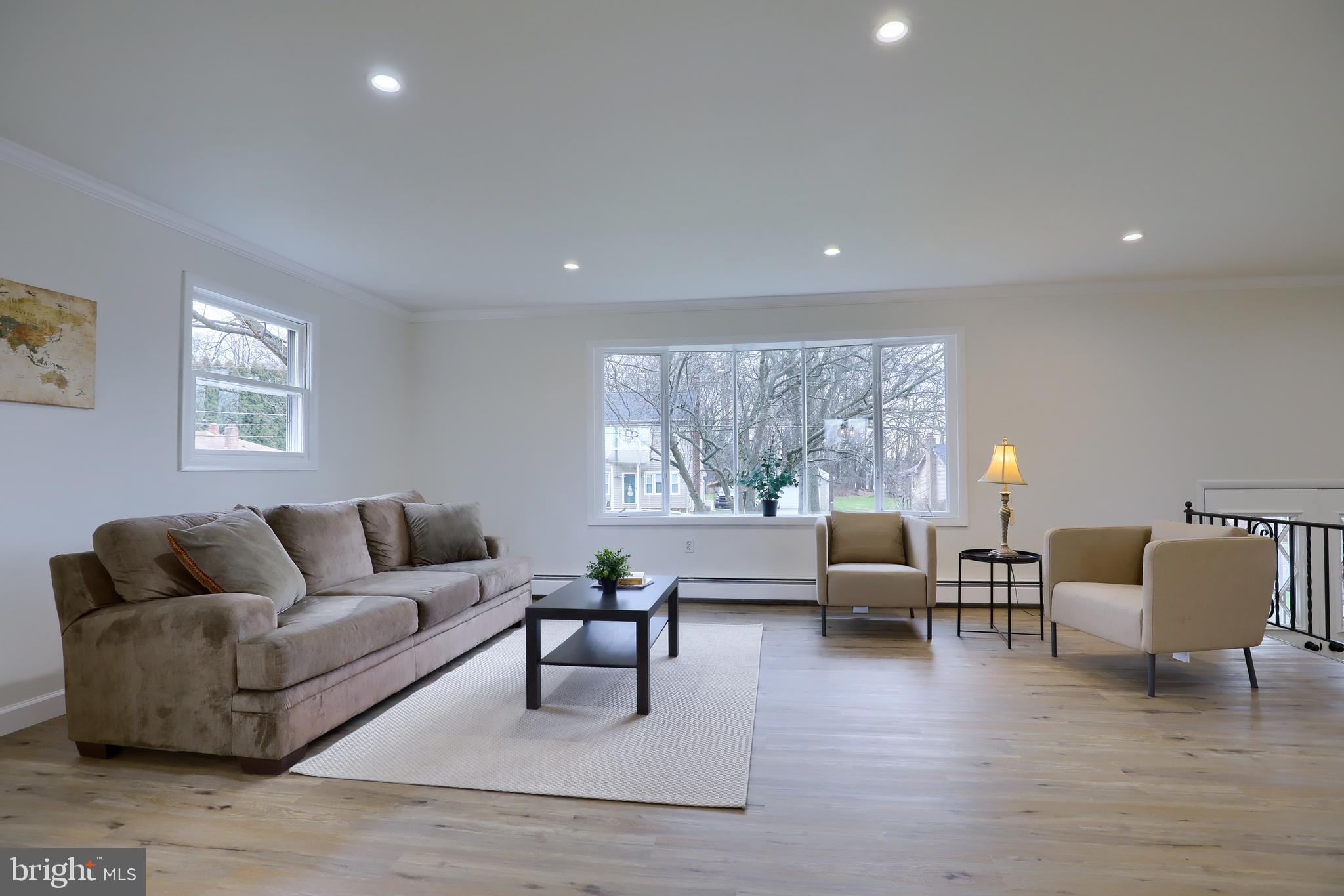 1065 Witmer Road York, PA 17406 - Photo 9 of 51 Gallery Image 9