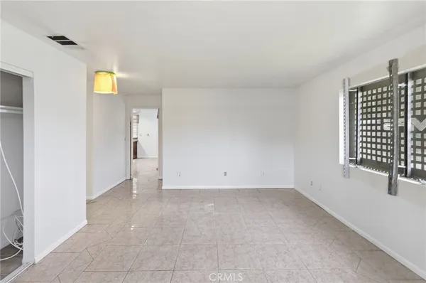 $445,000 | 1380 West 7th Street, San Bernardino, CA 92411