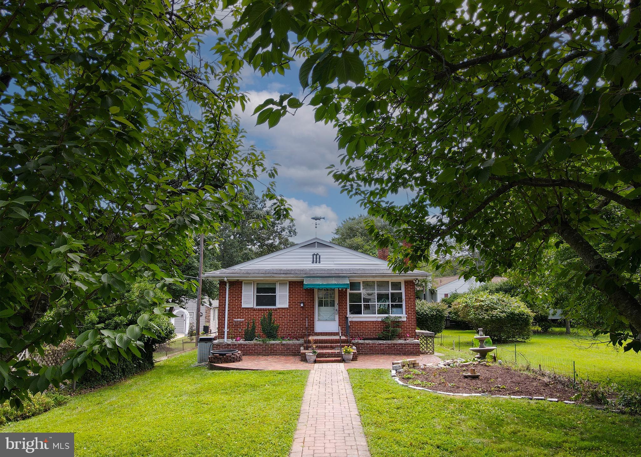 8186 Forest Glen Drive Pasadena, MD 21122 - Photo 5 of 66